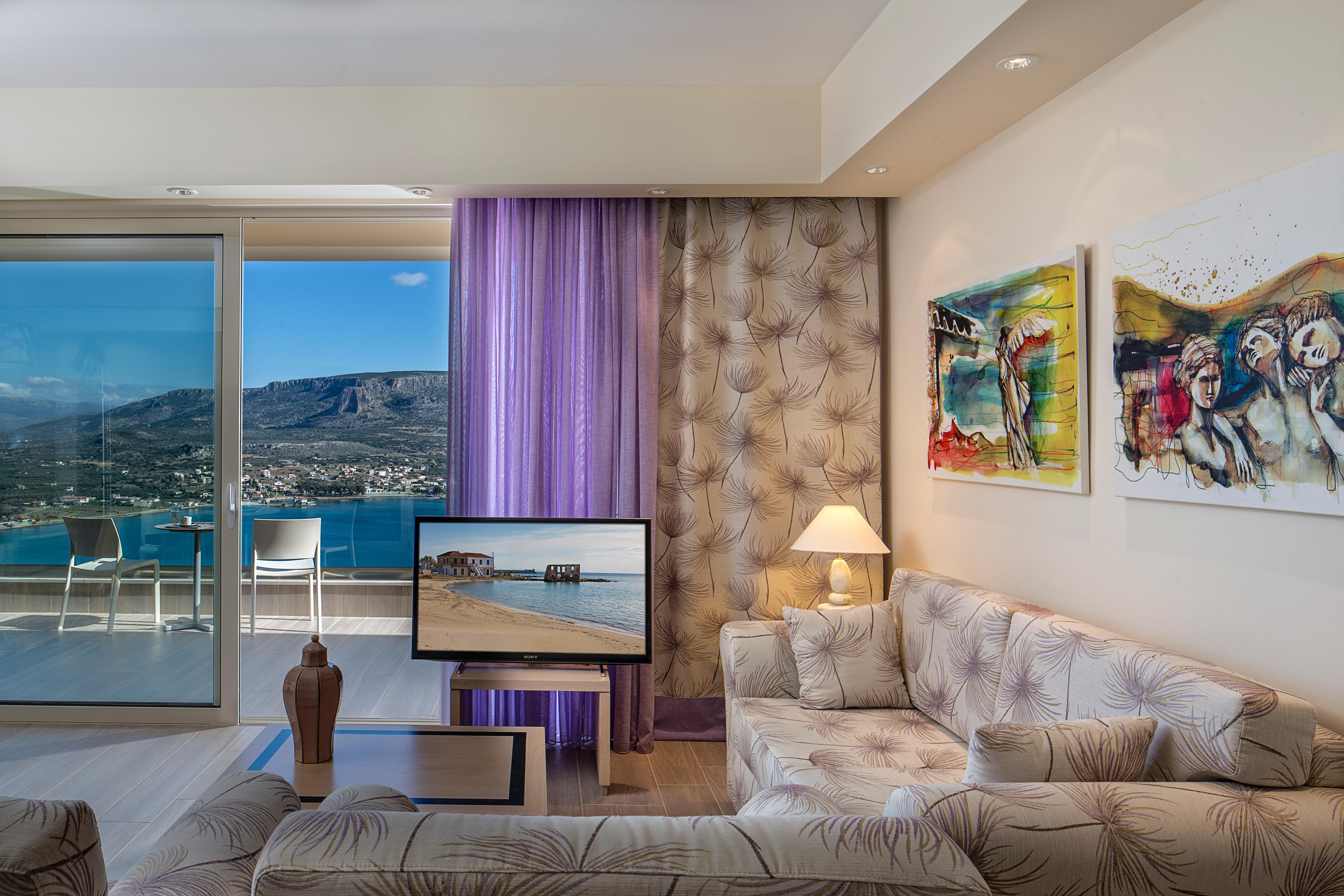 Princess Kyniska Suites Плитра Екстериор снимка