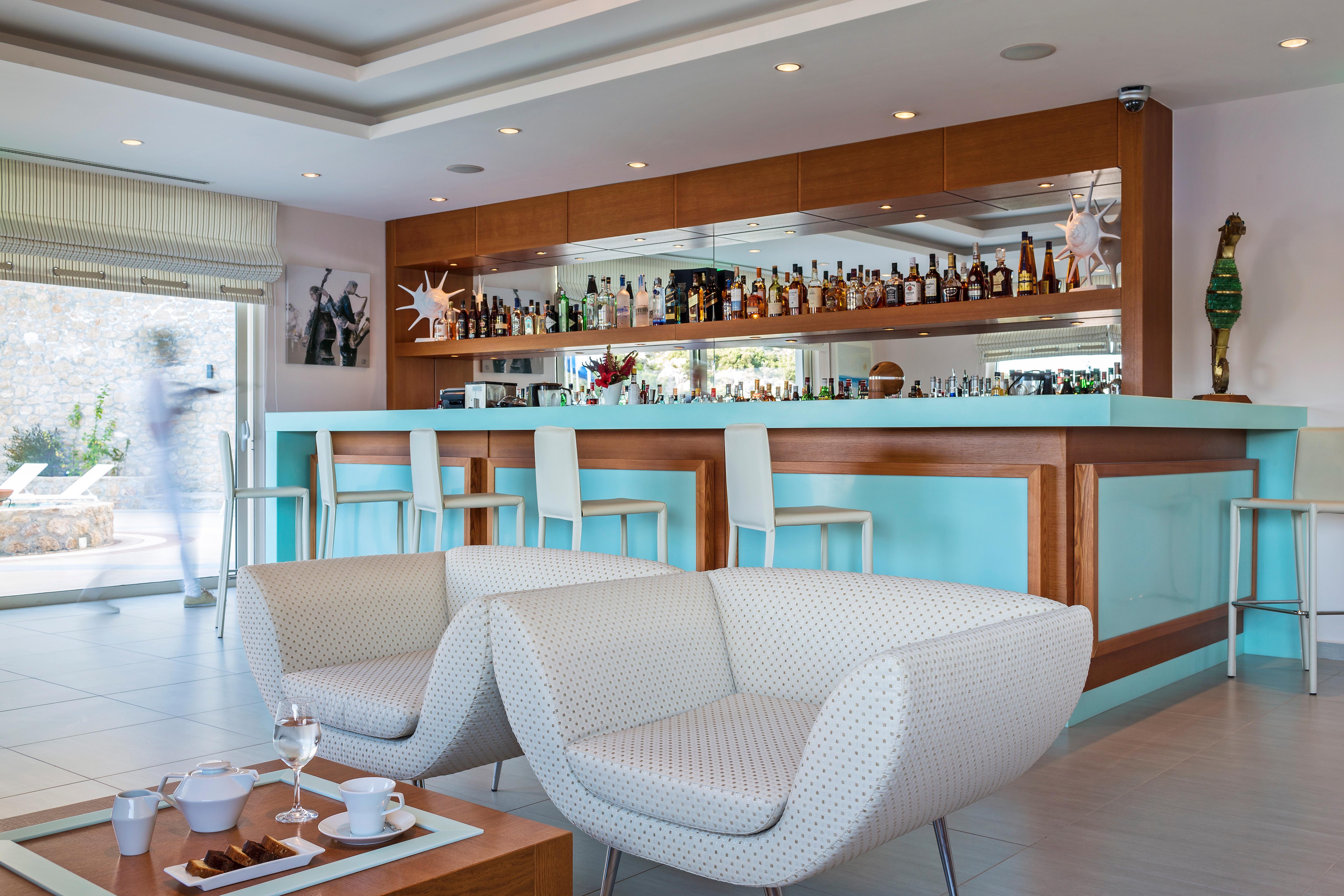 Princess Kyniska Suites Плитра Екстериор снимка