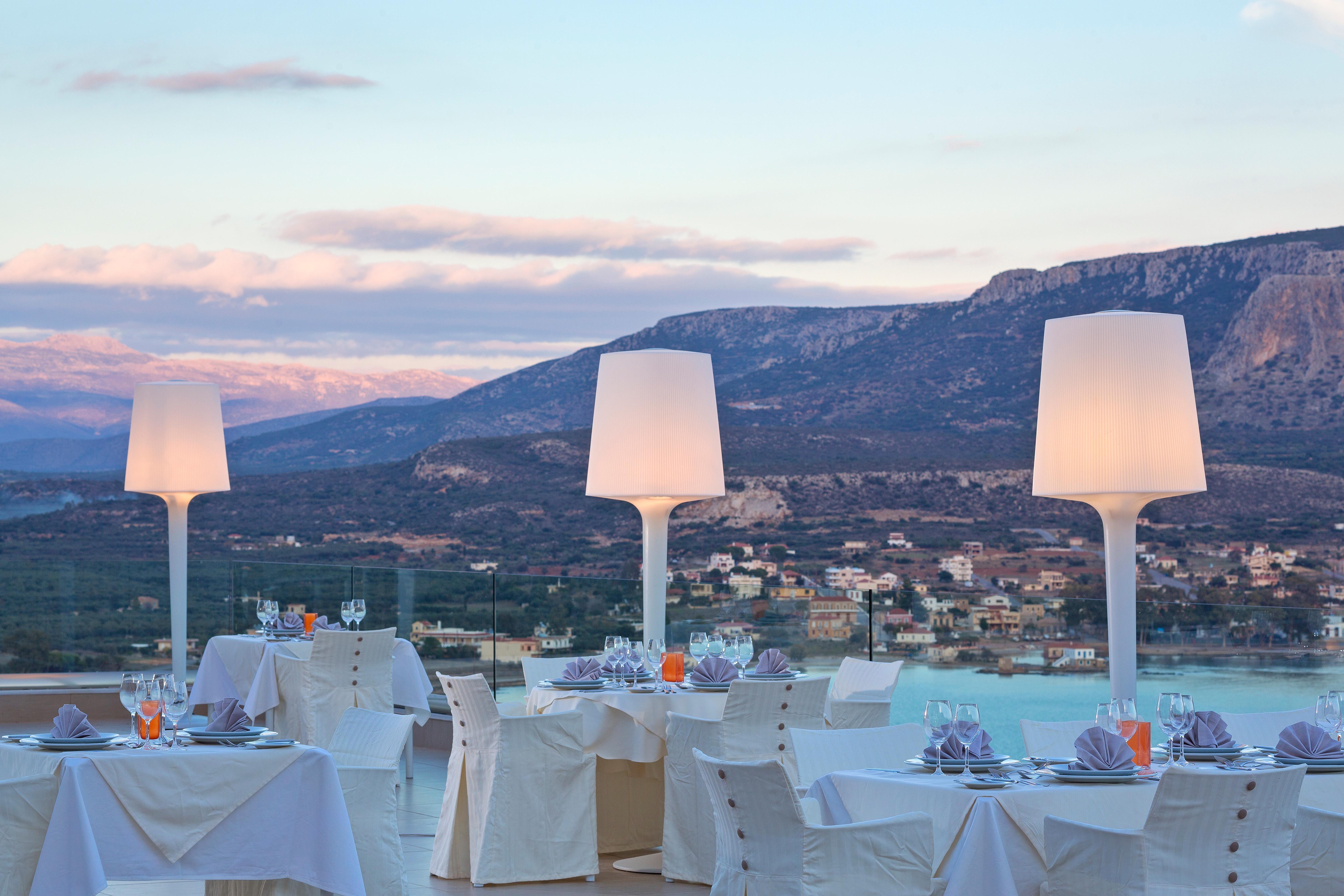 Princess Kyniska Suites Плитра Екстериор снимка