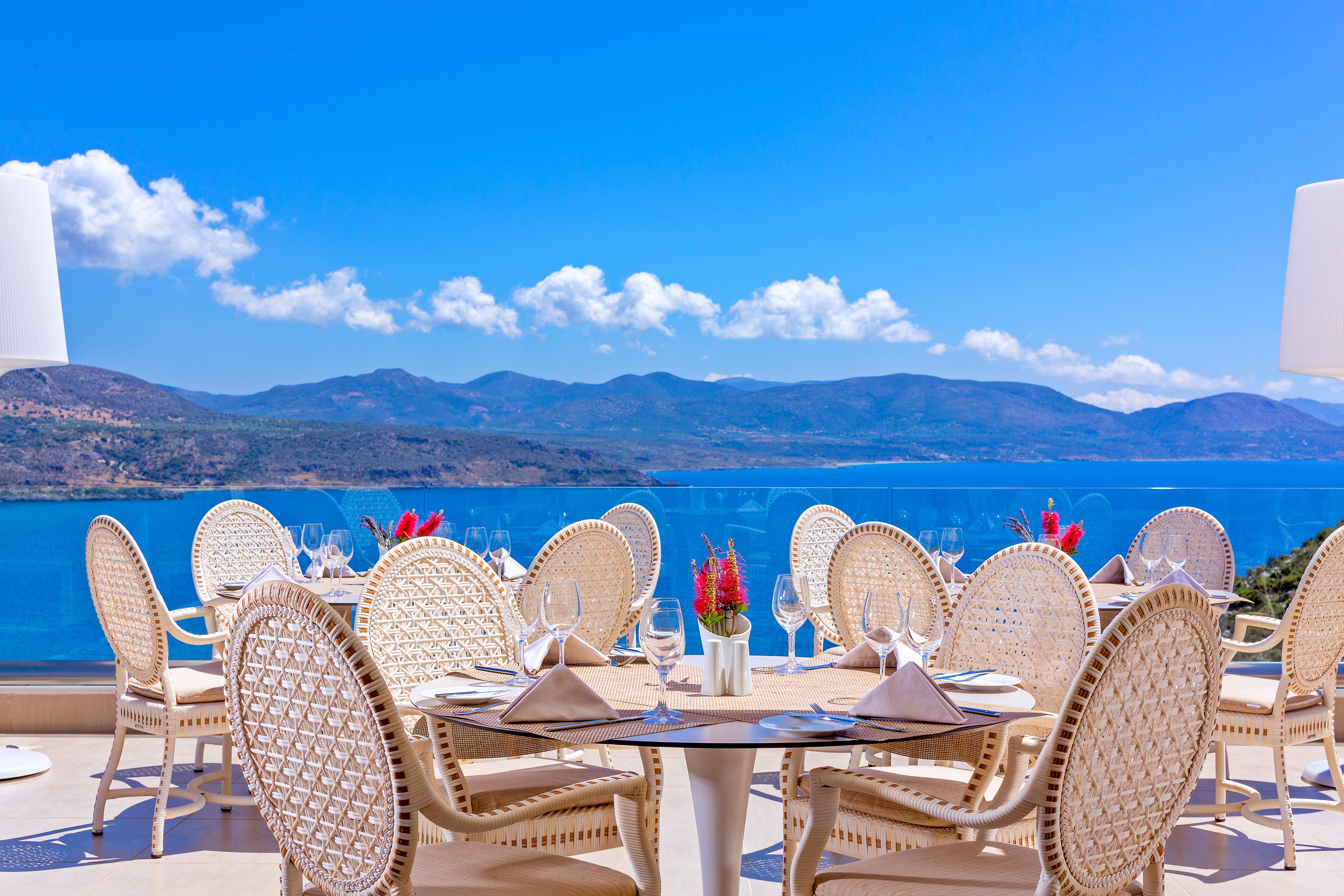 Princess Kyniska Suites Плитра Екстериор снимка