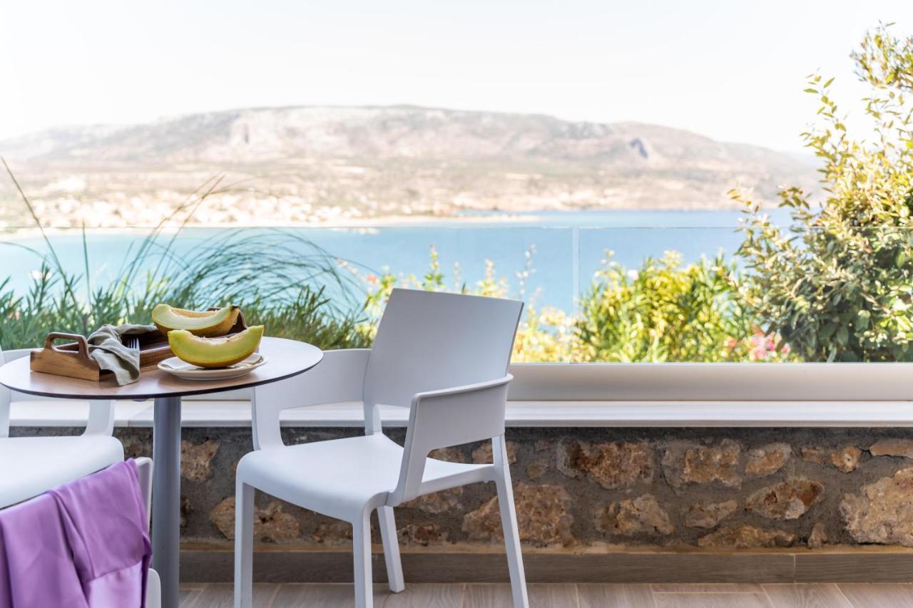 Princess Kyniska Suites Плитра Екстериор снимка