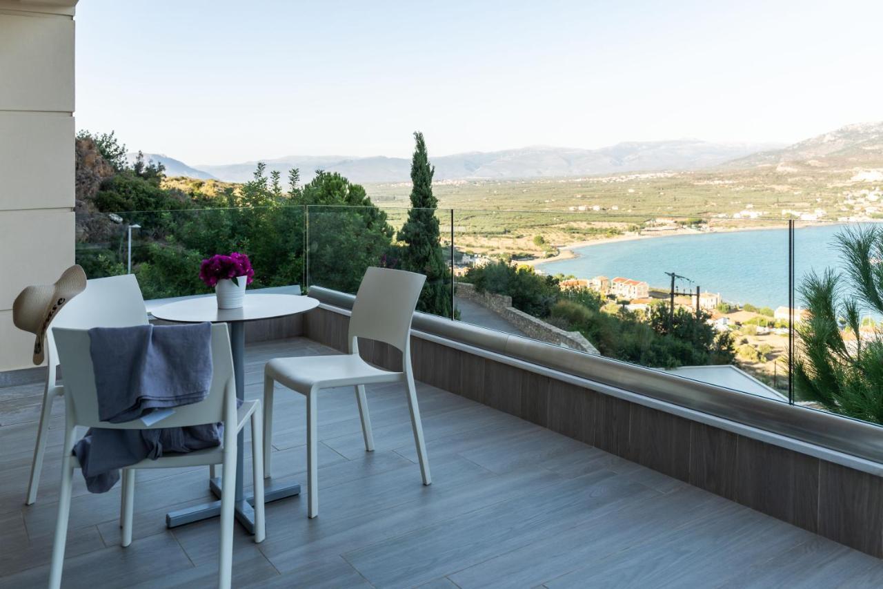 Princess Kyniska Suites Плитра Екстериор снимка