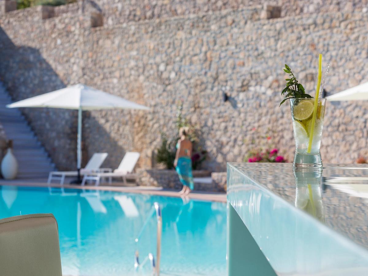 Princess Kyniska Suites Плитра Екстериор снимка